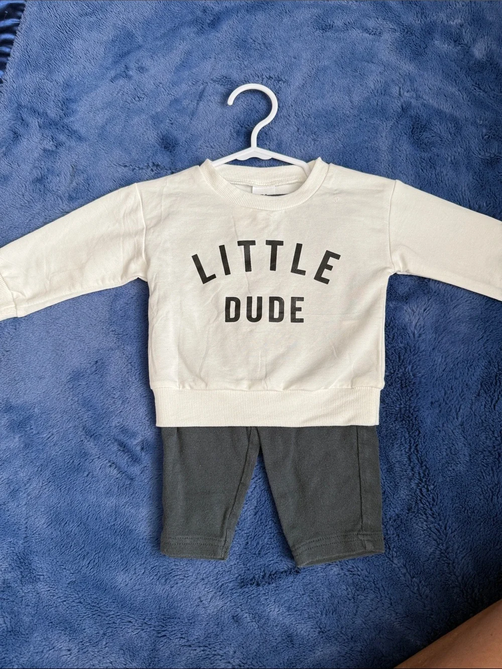 👶 5/$10!! Carter's White 'Little Dude' Sweatshirt with Charcoal Joggers